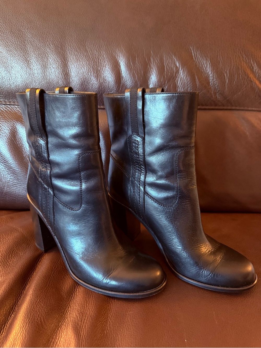 EUC Kate Spade New York | “Baise” Black Leather Boots | Size W8.5M | Made in 🇮🇹